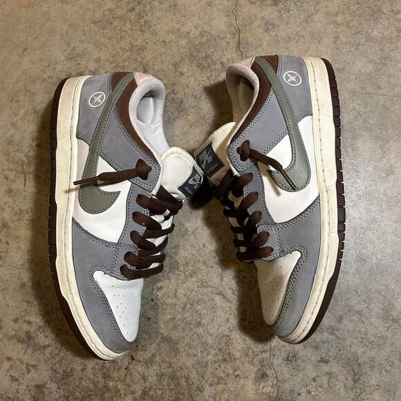 Nike Men\'s Grey and Brown Trainers main image 6